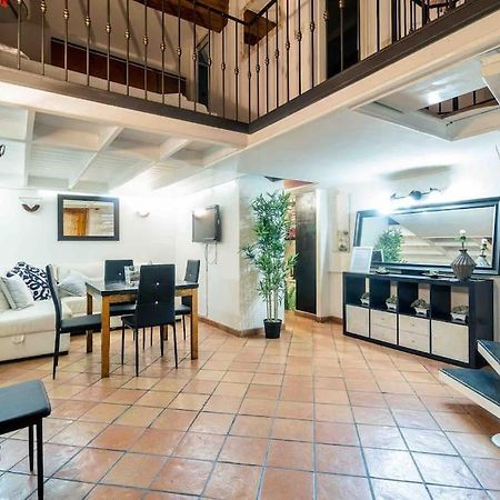 דירות רומא Via Dei Cestari Loft מראה חיצוני תמונה