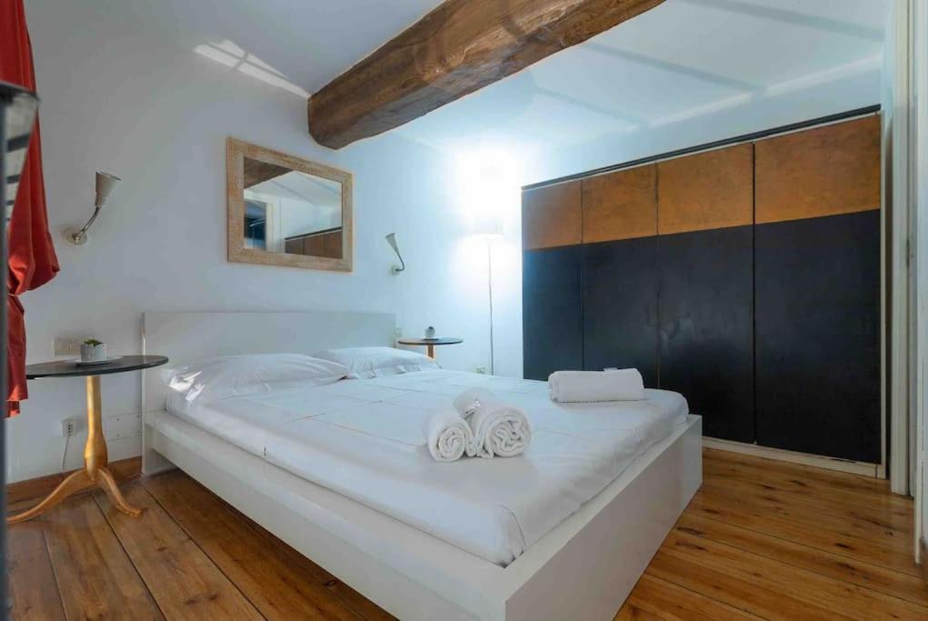 דירות רומא Via Dei Cestari Loft מראה חיצוני תמונה